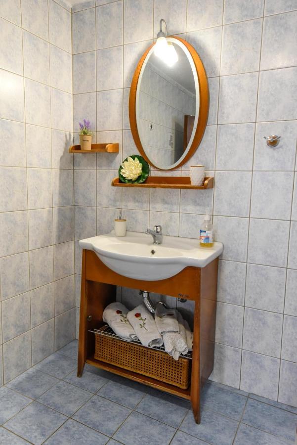 Anemos Old Town Apartment Kavala Extérieur photo